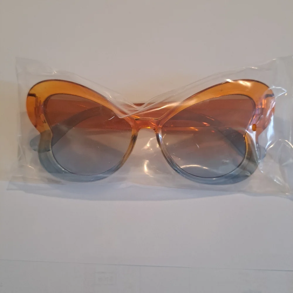 Butterfly Sunglasses Gradient Orange and Blue, Adult